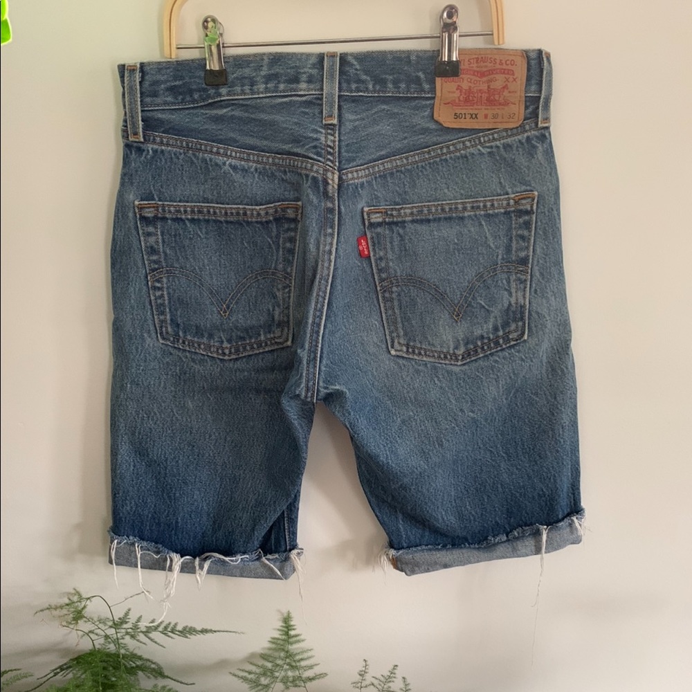 Vintage Levi 501 Bermuda Shorts - Picture 2 of 4